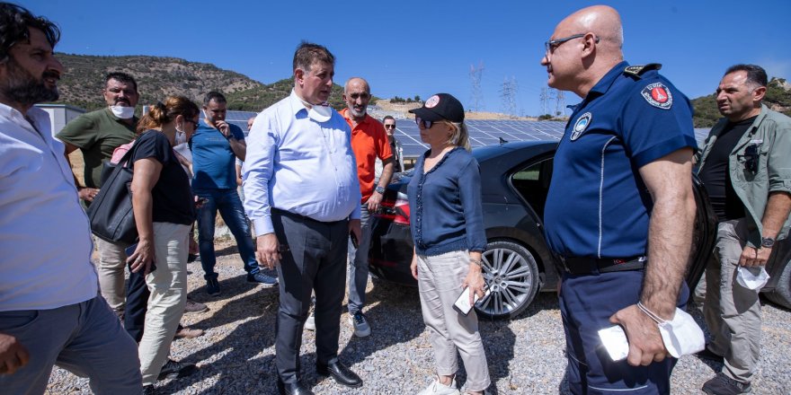 VE CEMİL TUGAY ORTAYA ÇIKTI. ÖNCE FASULYE SONRA YANGIN