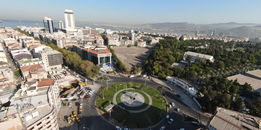 ÇOK TARTIŞILIR...İZMİR BÜYÜKŞEHİR BASMANE ÇUKURU'NDAKİ HAKKINI TMSF'YE DEVREDİYOR