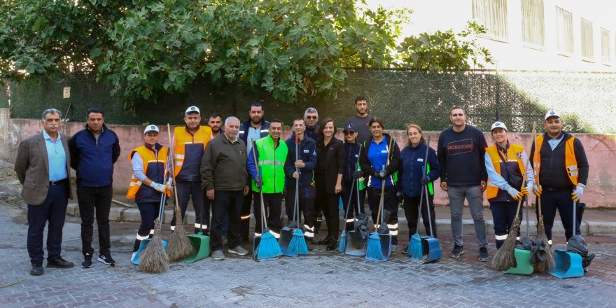 KARABAĞLAR'DA TEMİZLİK SEFERBERLİĞİ