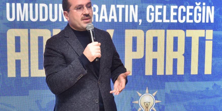 AK PARTİLİ KIRKPINAR: ' İZMİR'DE BİNALARIN YÜZDE 70'İNİN YENİLENMESİ GEREKİYOR AMA CHP DURDURMAYA ÇALIŞIYOR'