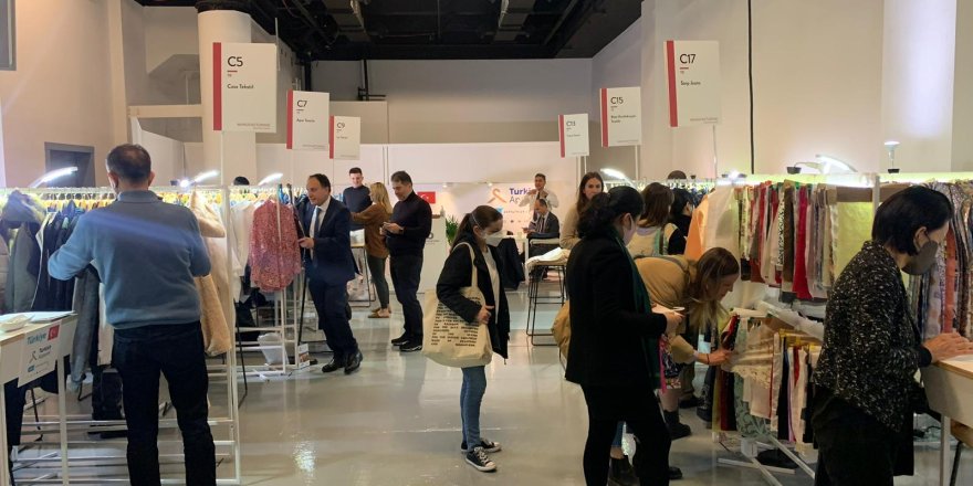 PARİS'TE TÜRK MODA ENDÜSTRİSİNİN ŞOV ZAMANI