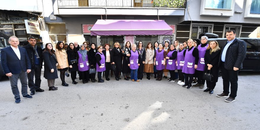 İZMİR'DE BAŞKAN EŞLERİ BALÇOVA'DA BULUŞTU