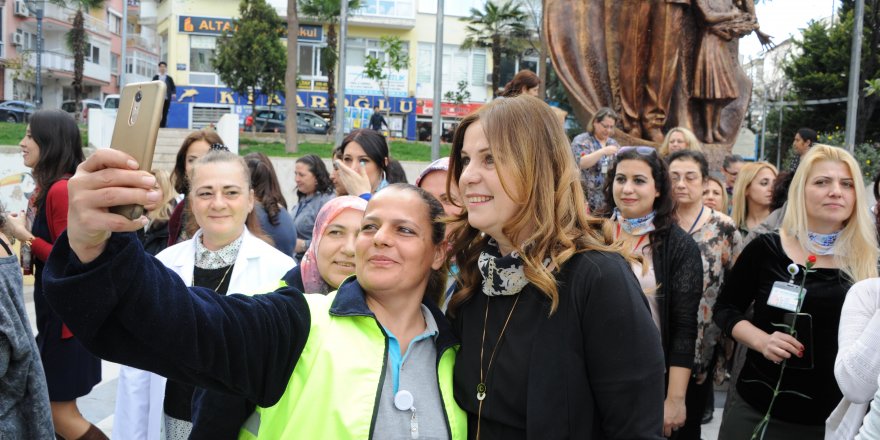 BALÇOVA BELEDİYE BAŞKANI ÇALKAYA: 'KADINLAR GÜLECEK DÜNYA DEĞİŞECEK'