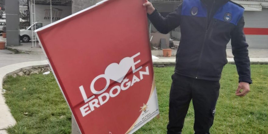 AK PARTİ'DEN SELÇUK BELEDİYESİ'NE 'LOVE ERDOĞAN' TEPKİSİ