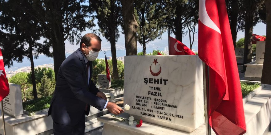 AK PARTİ İZMİR MİLLETVEKİLİ KIRKPINAR 'ÇANAKKALE ZAFERİ' MESAJI YAYIMLADI