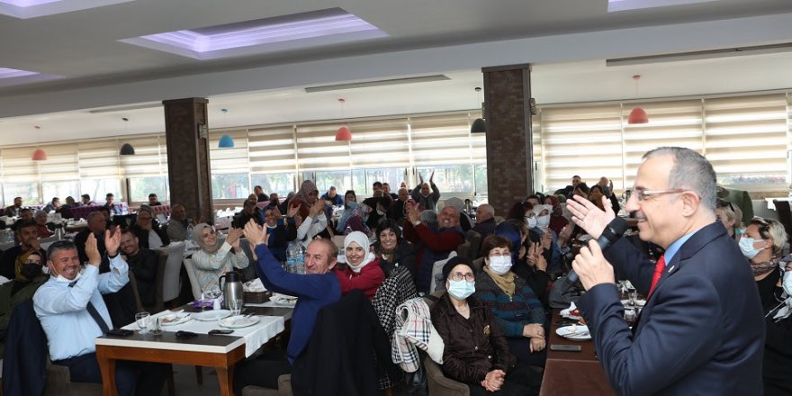 AK PARTİ İZMİR İL BAŞKANI SÜREKLİ'DEN 'BERGAMA' MESAJLARI