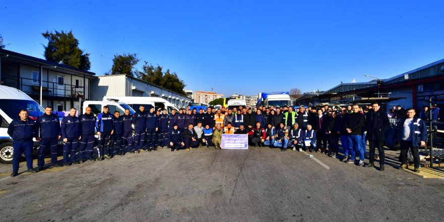 İZMİR BÜYÜKŞEHİR'DEN DEPREM BÖLGESİNE PERSONEL DESTEĞİ